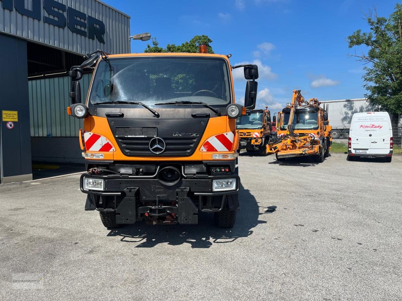 Sonstige Gartentechnik & Kommunaltechnik типа Mercedes-Benz Mercedes Benz Unimog U 20, Gebrauchtmaschine в Hengersberg (Фотография 2)