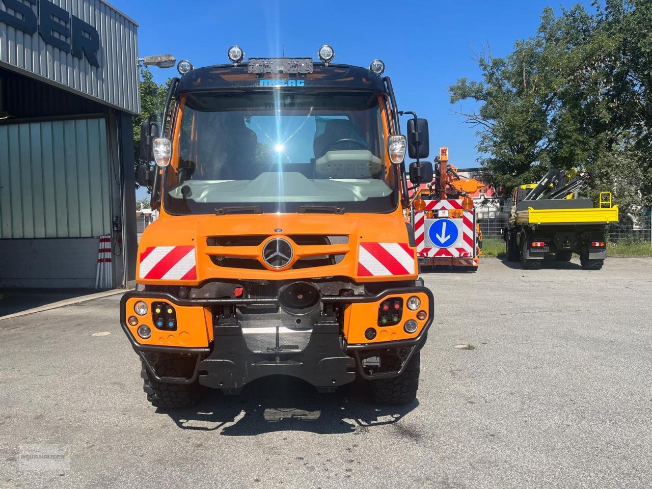 Sonstige Gartentechnik & Kommunaltechnik Türe ait Mercedes-Benz Mercedes Benz Unimog U 318, Gebrauchtmaschine içinde Hengersberg (resim 3)