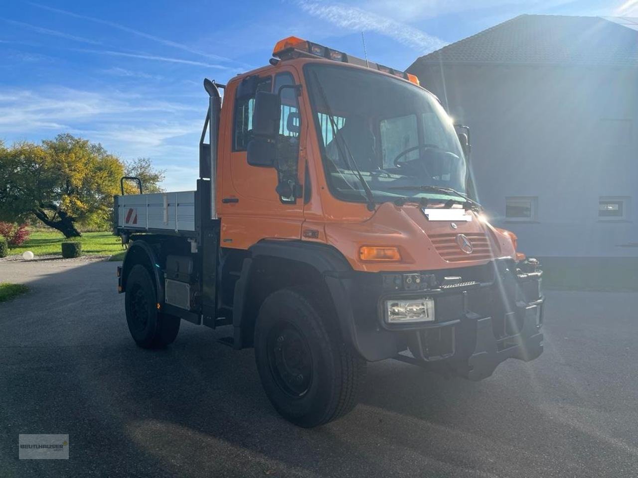 Sonstige Gartentechnik & Kommunaltechnik Türe ait Mercedes-Benz Mercedes Benz Unimog U 400 6 Zylinder Kriechgang, Gebrauchtmaschine içinde Hagelstadt (resim 4)