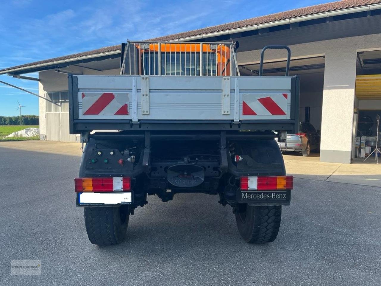 Sonstige Gartentechnik & Kommunaltechnik Türe ait Mercedes-Benz Mercedes Benz Unimog U 400 6 Zylinder Kriechgang, Gebrauchtmaschine içinde Hagelstadt (resim 7)