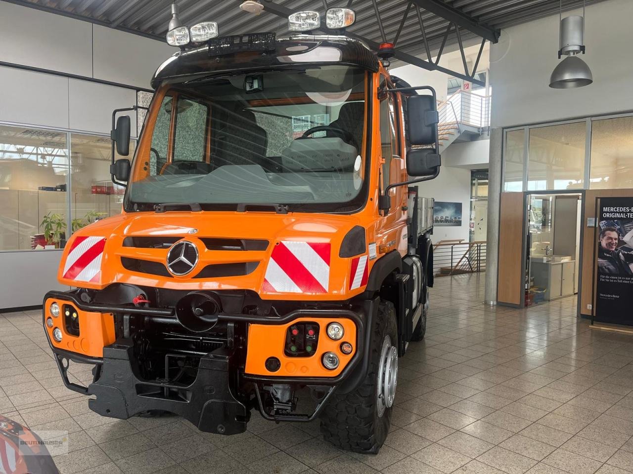 Sonstige Gartentechnik & Kommunaltechnik typu Mercedes-Benz Mercedes Benz Unimog U 430, Gebrauchtmaschine w Hagelstadt (Zdjęcie 2)