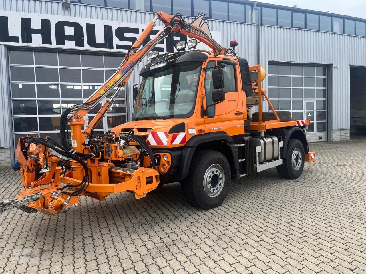 Sonstige Gartentechnik & Kommunaltechnik a típus Mercedes-Benz Mercedes Benz Unimog U 530 mit Mulag MKM 700, Gebrauchtmaschine ekkor: Hagelstadt (Kép 2)