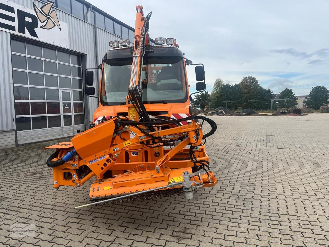 Sonstige Gartentechnik & Kommunaltechnik van het type Mercedes-Benz Mercedes Benz Unimog U 530 mit Mulag MKM 700, Gebrauchtmaschine in Hagelstadt (Foto 3)