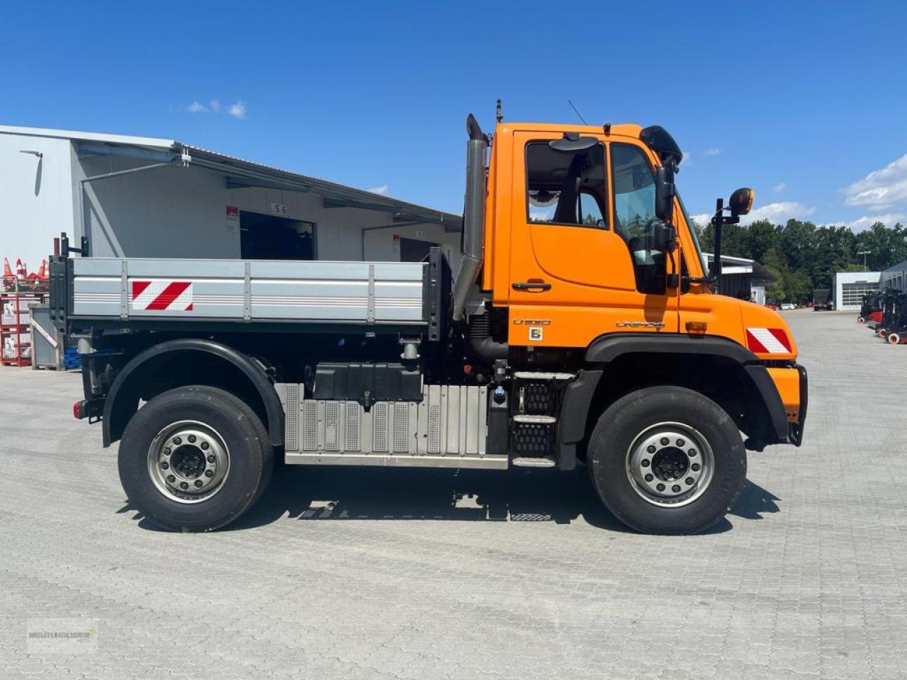 Sonstige Gartentechnik & Kommunaltechnik typu Mercedes-Benz Mercedes Benz Unimog U 530 Variopilot Hydrostat EAS, Gebrauchtmaschine w Hagelstadt (Zdjęcie 4)