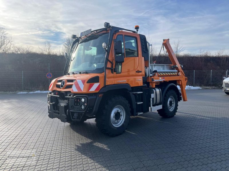 Sonstige Gartentechnik & Kommunaltechnik Türe ait Mercedes-Benz Unimog U 219 mit Jotha Aufbau, Gebrauchtmaschine içinde Hagelstadt (resim 1)