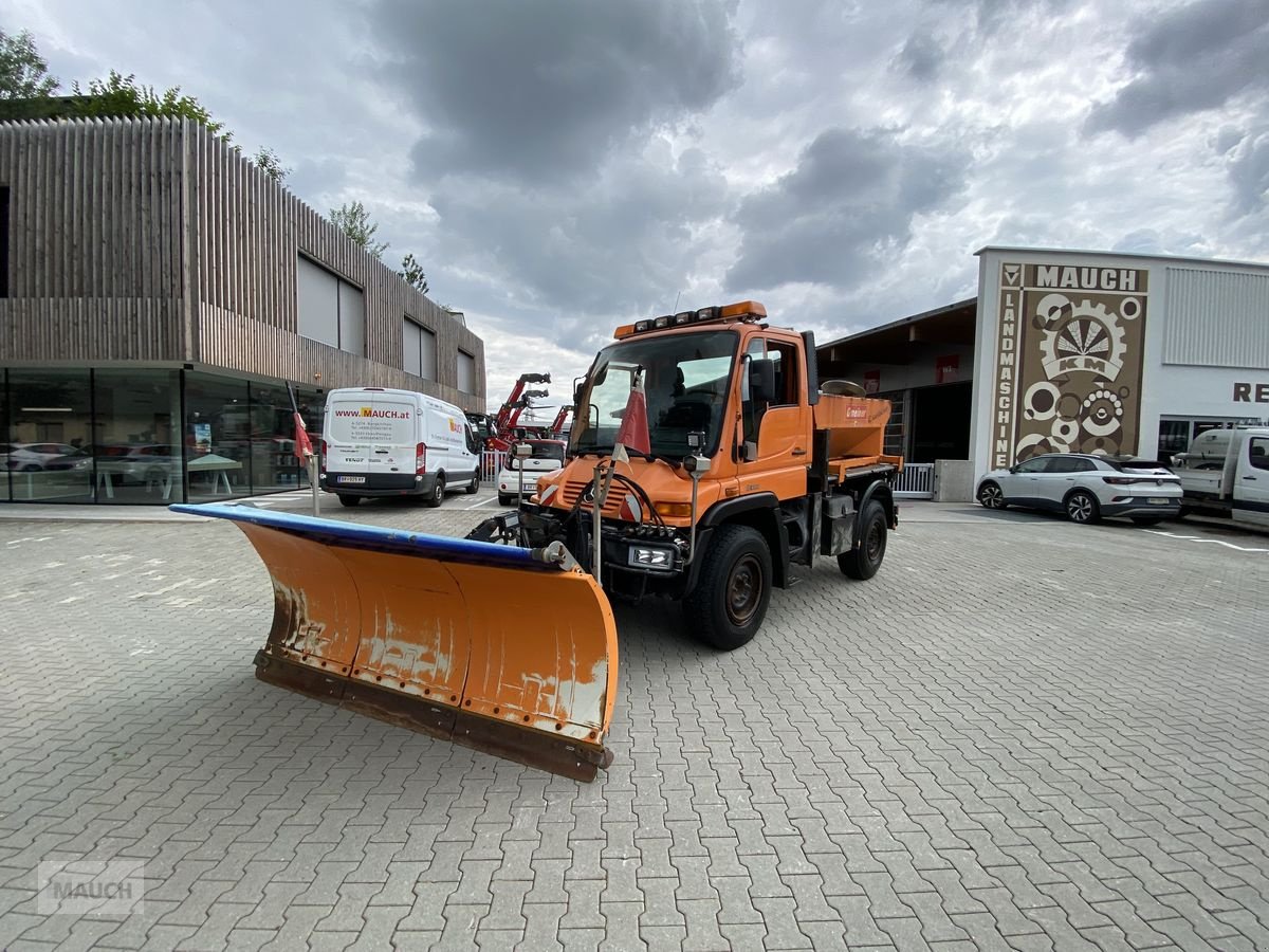 Sonstige Gartentechnik & Kommunaltechnik typu Mercedes-Benz Unimog   U300, Gebrauchtmaschine w Burgkirchen (Zdjęcie 2)