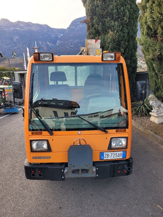 Sonstige Gartentechnik & Kommunaltechnik van het type Mercedes-Benz Unimog UX100- GB057, Gebrauchtmaschine in Eppan (BZ) (Foto 6)