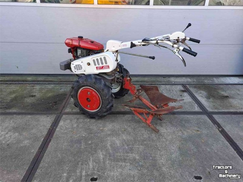 Sonstige Gartentechnik & Kommunaltechnik типа Shibaura ST 250 tweewielige traktor - ploeg, Gebrauchtmaschine в Zevenaar (Фотография 1)