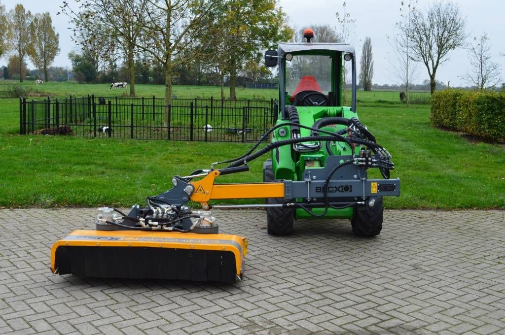 Sonstige Gartentechnik & Kommunaltechnik van het type Sonstige Becx Loader arm WLA60 met HS131HR Heggensnoeier, Gebrauchtmaschine in Erichem (Foto 8)