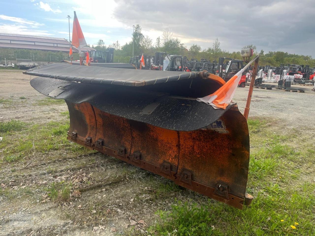 Sonstige Gartentechnik & Kommunaltechnik des Typs Sonstige Beilhack Schneepflug PV 27-4, Gebrauchtmaschine in Hagelstadt (Bild 8)