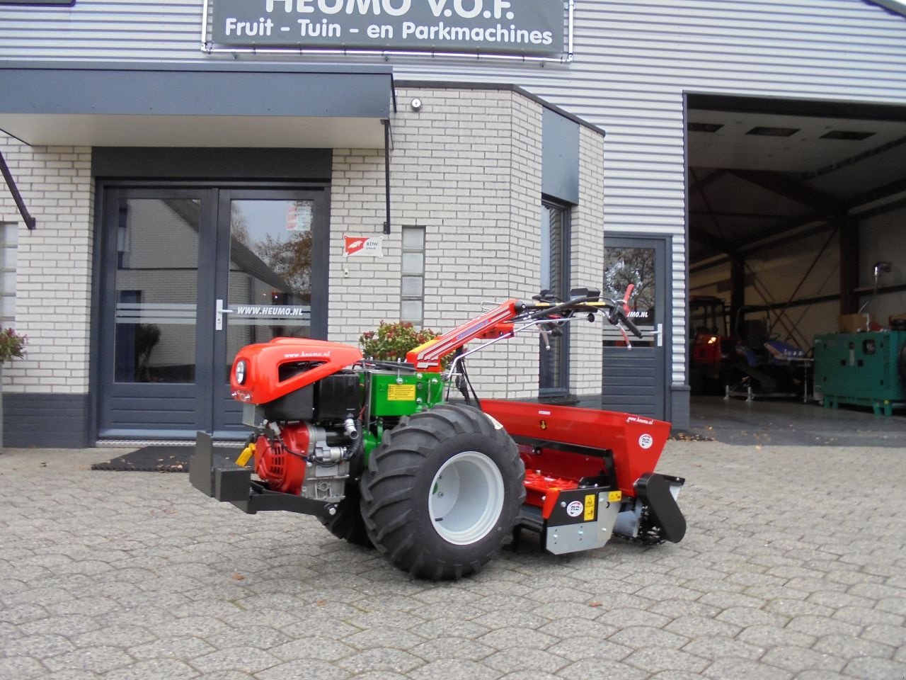 Sonstige Gartentechnik & Kommunaltechnik of the type Sonstige Fort centauro, Neumaschine in Hedel (Picture 1)