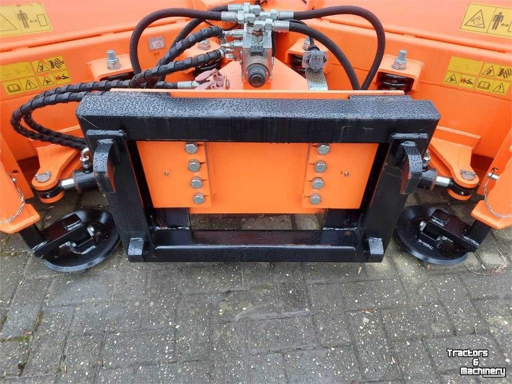 Sonstige Gartentechnik & Kommunaltechnik del tipo Sonstige Pronar PUV2600 schaaf, Gebrauchtmaschine en Zevenaar (Imagen 6)