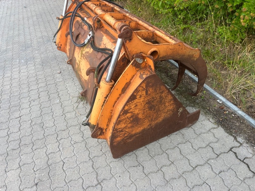 Sonstige Gartentechnik & Kommunaltechnik tip Sonstige Skovl  med overfald, Gebrauchtmaschine in Mern (Poză 1)