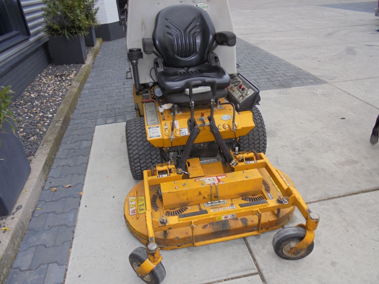 Sonstige Gartentechnik & Kommunaltechnik del tipo Walker zero turn, Gebrauchtmaschine In Hedel (Immagine 2)