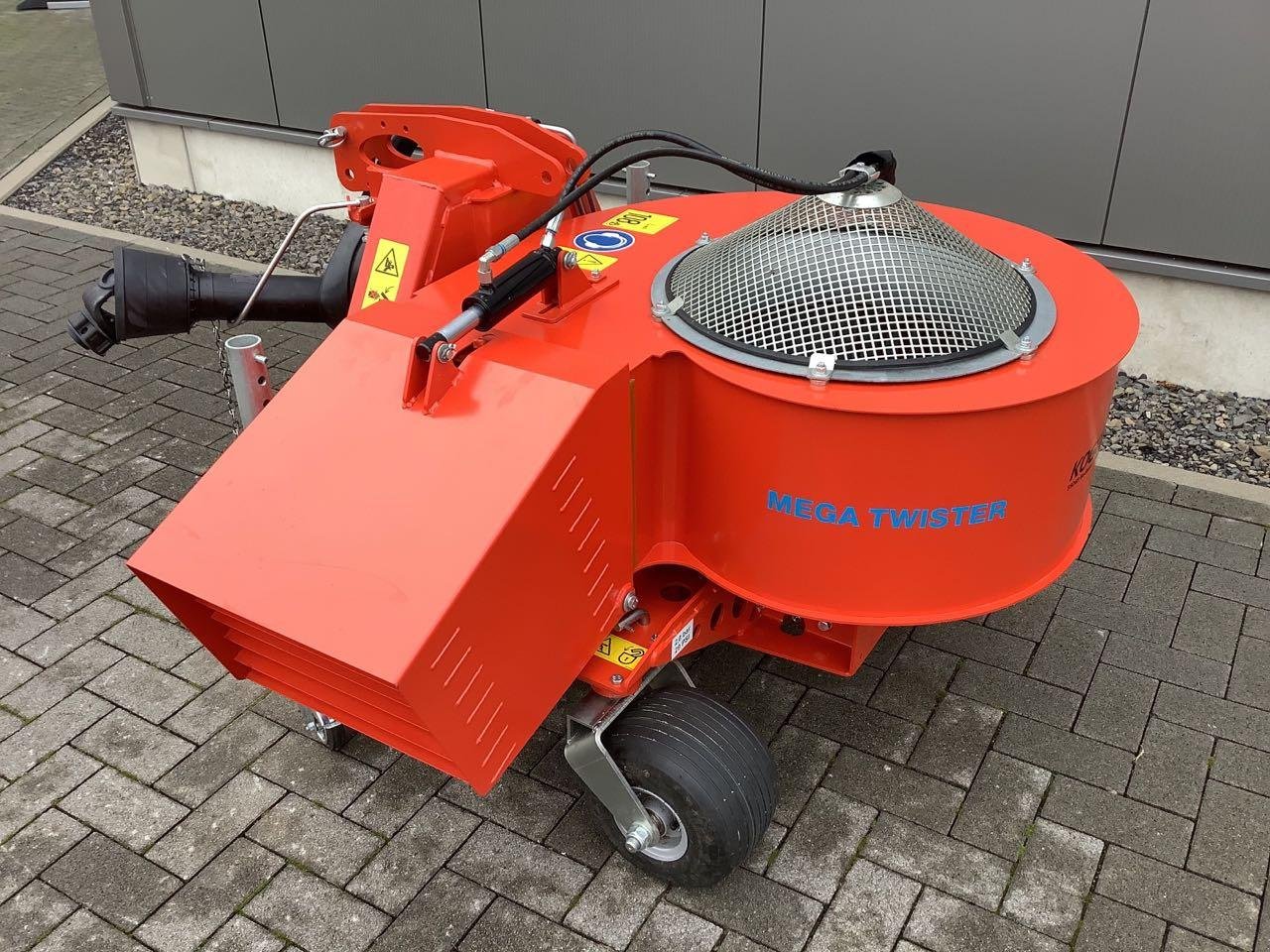 Sonstige Gartentechnik & Kommunaltechnik typu Wiedenmann Mega Twister, Gebrauchtmaschine v Neubeckum (Obrázok 2)