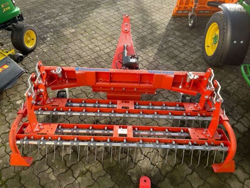 Sonstige Gartentechnik & Kommunaltechnik del tipo Wiedenmann Terra Rake 170, Gebrauchtmaschine en Lauterberg/Barbis (Imagen 1)