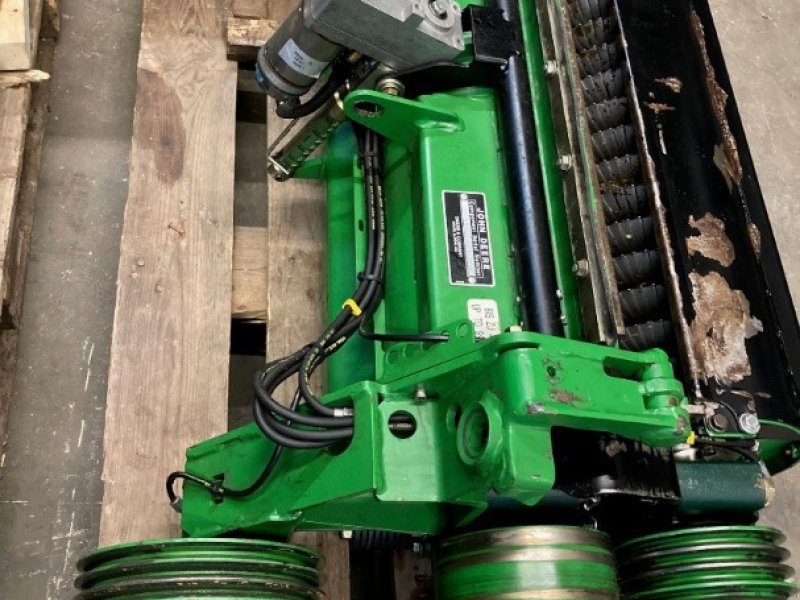 Sonstige Gemüsetechnik typu John Deere 8000, Gebrauchtmaschine w Kleinandelfingen