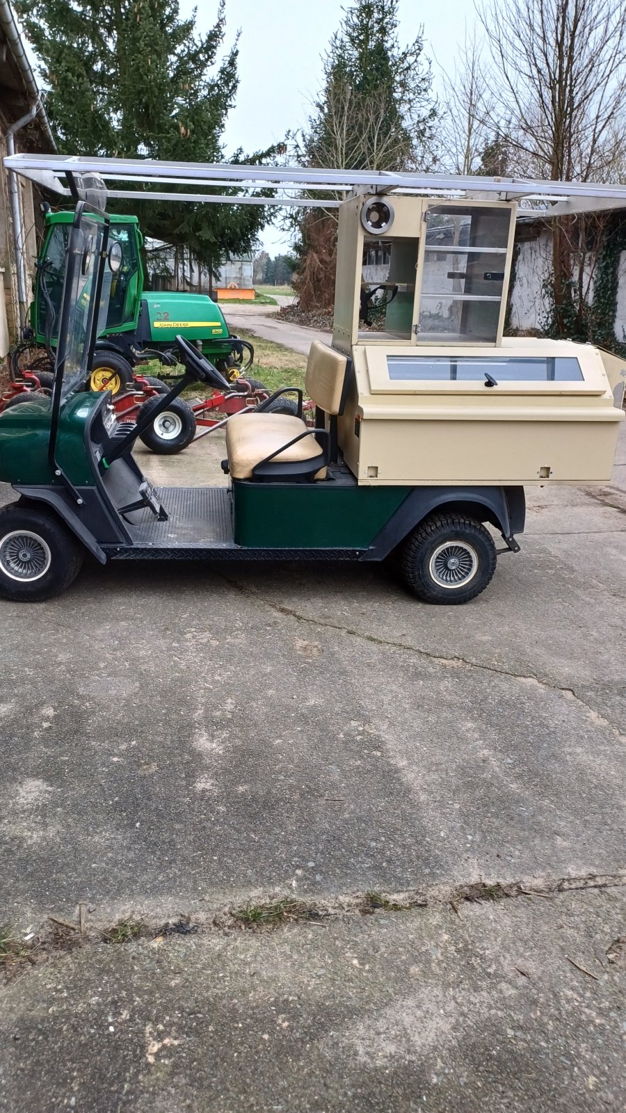 Sonstige Golftechnik typu EZGO Refresher, Gebrauchtmaschine w Crivitz (Zdjęcie 2)