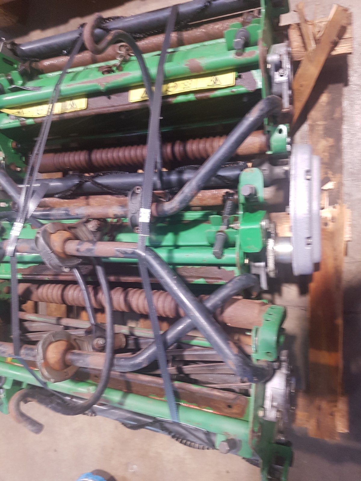 Sonstige Golftechnik of the type John Deere 2500 Grünseinheiten, Gebrauchtmaschine in Olpe (Picture 3)