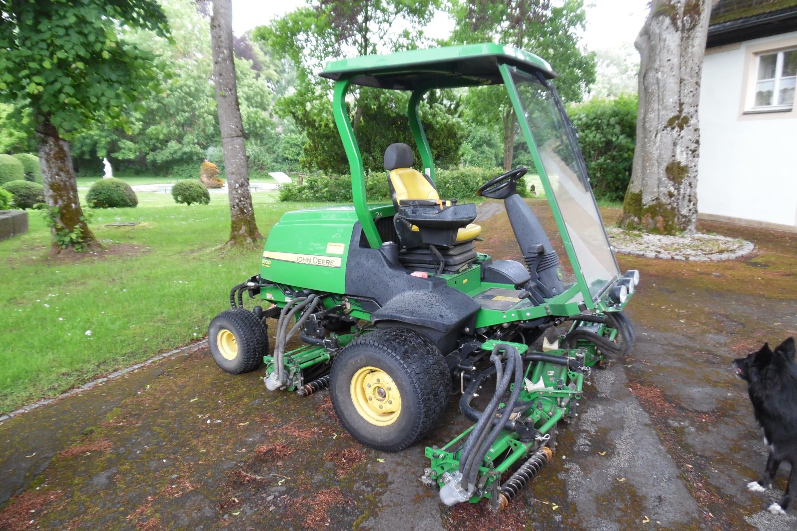 Sonstige Golftechnik typu John Deere 8700A, Gebrauchtmaschine w Michelau Ofr. (Zdjęcie 2)