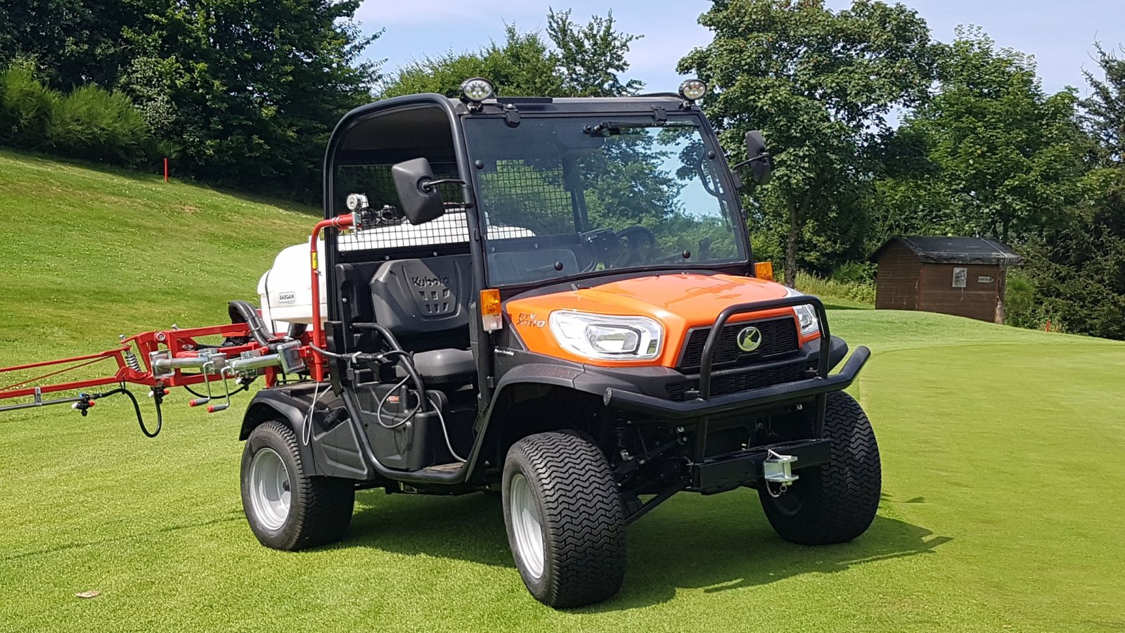 Sonstige Golftechnik Türe ait Kubota RTVX-1110 mit Aufbauspritze, Neumaschine içinde Olpe (resim 9)