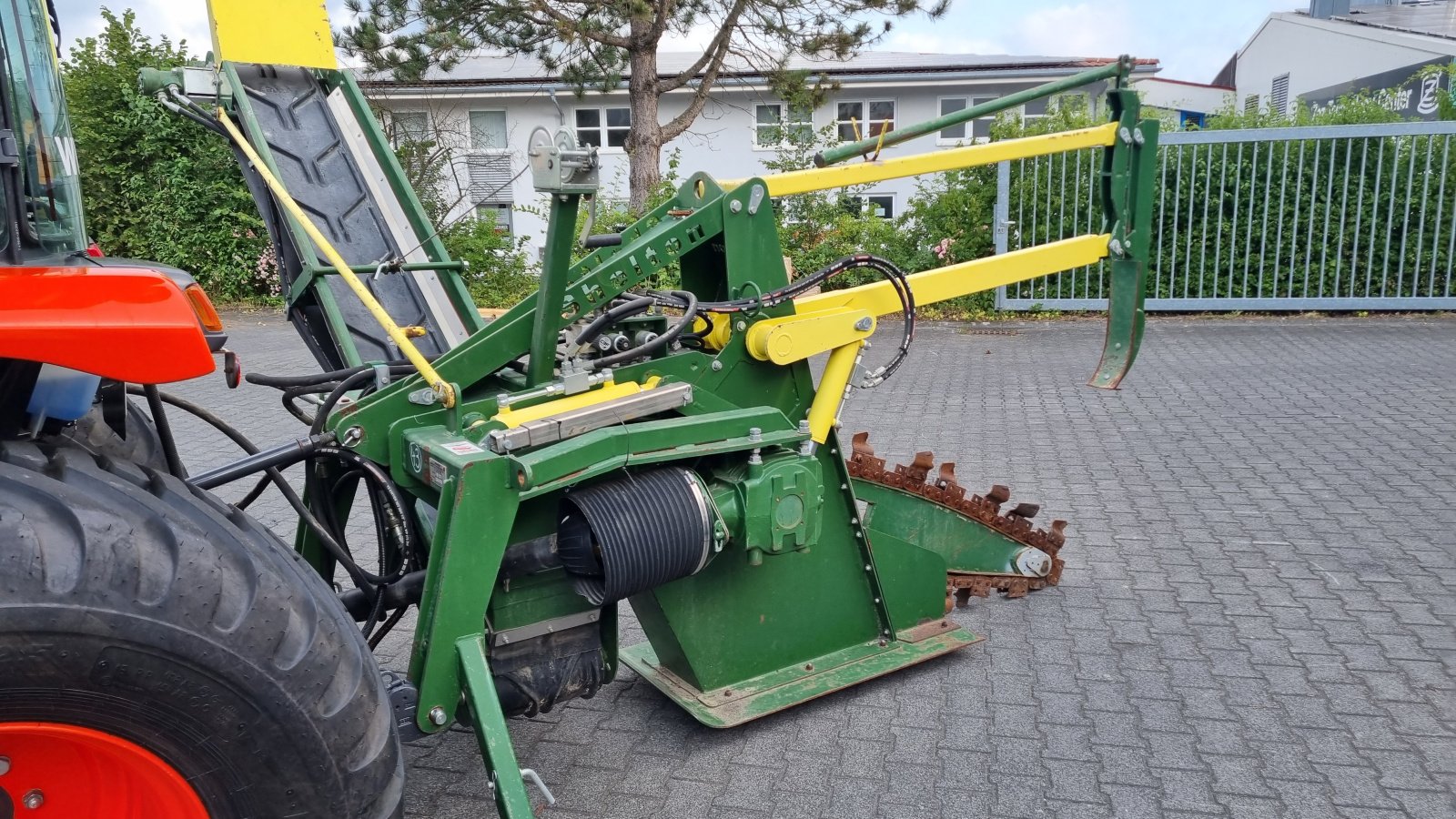 Sonstige Golftechnik Türe ait Shelton Grabenfräse  2540, Gebrauchtmaschine içinde Olpe (resim 7)