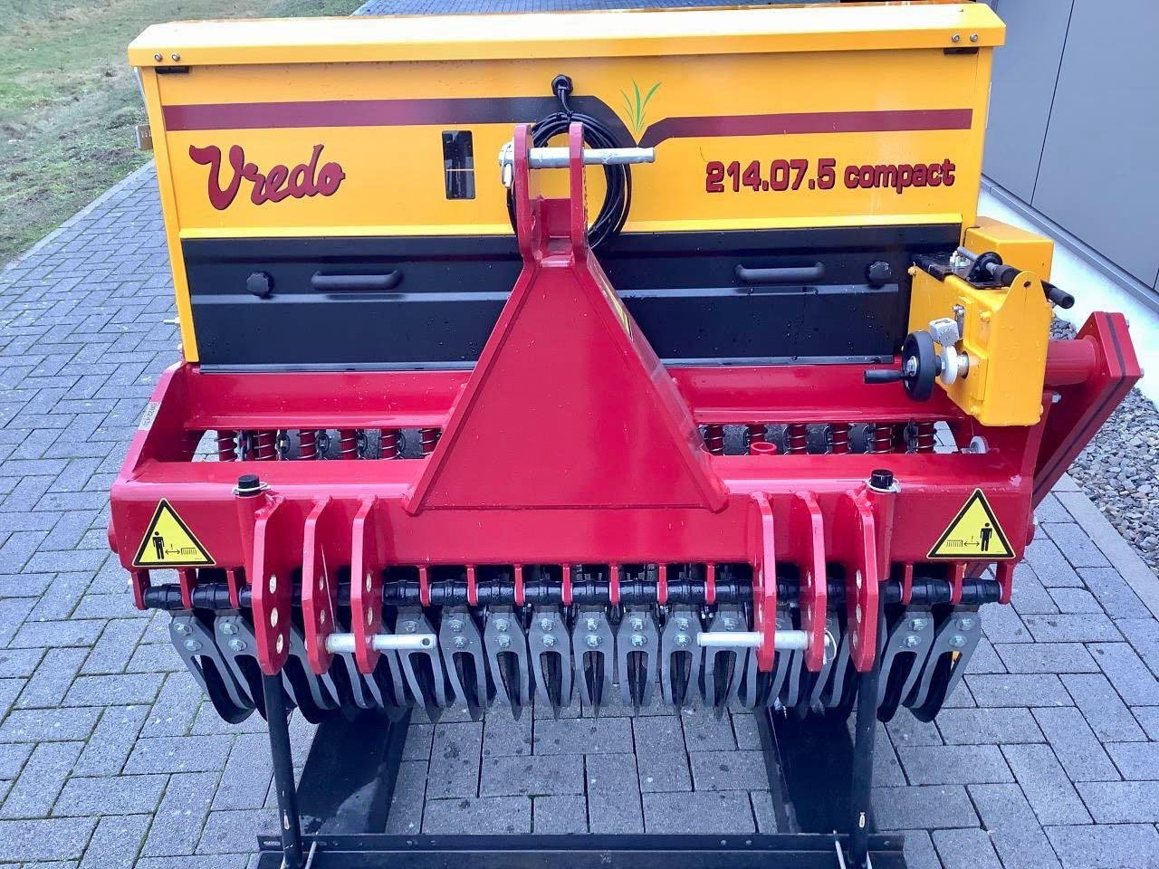 Sonstige Golftechnik del tipo Sonstige Vredo Compact 140, Neumaschine In Greven (Immagine 3)