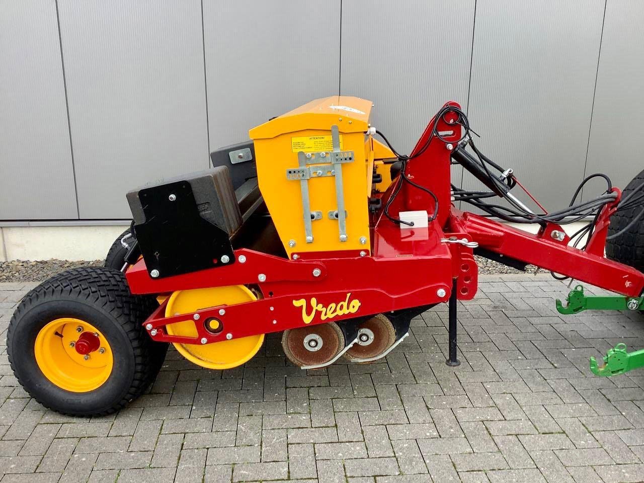 Sonstige Golftechnik typu Sonstige Vredo Super Compact 212.035T Durchsämaschine, Neumaschine v Neubeckum (Obrázek 2)