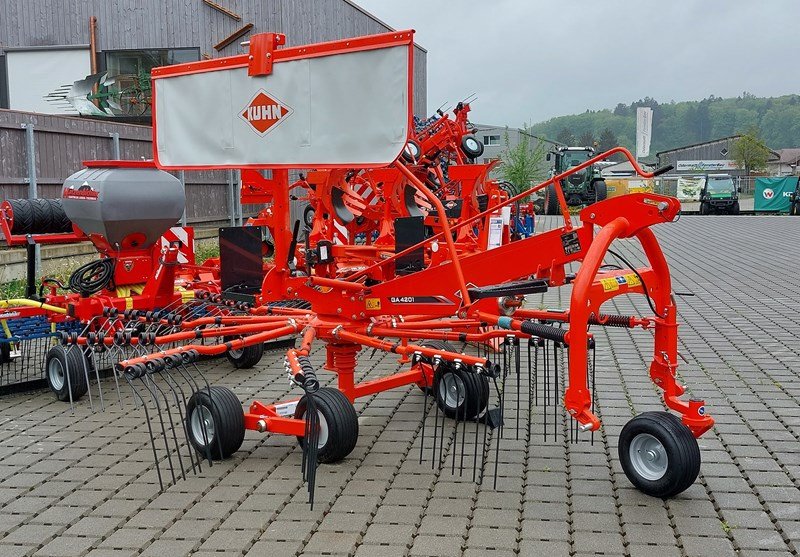 Sonstige Grünlandtechnik & Futtererntetechnik van het type Kuhn GA 4201, Neumaschine in Ersingen (Foto 1)