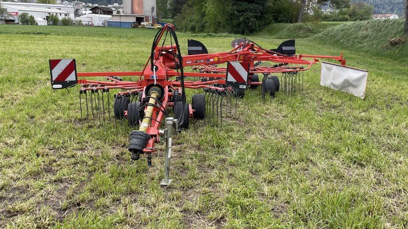 Sonstige Grünlandtechnik & Futtererntetechnik tip Kuhn GA 6002 Giroschwader, Gebrauchtmaschine in Chur (Poză 3)