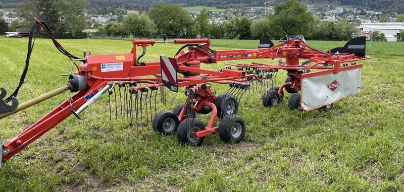 Sonstige Grünlandtechnik & Futtererntetechnik van het type Kuhn GA 6002 Giroschwader, Gebrauchtmaschine in Chur (Foto 9)