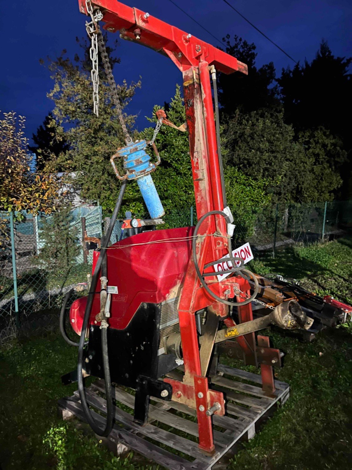 Sonstige Grünlandtechnik & Futtererntetechnik typu Sonstige Enfonce pieux, affûte piquet Xt Lacme, Gebrauchtmaschine v ROYNAC (Obrázok 4)