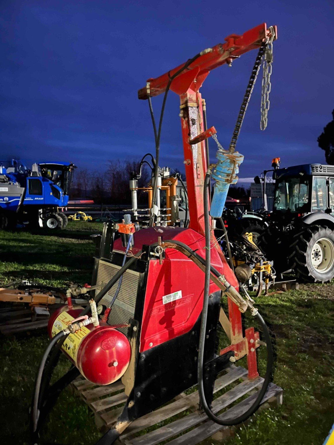 Sonstige Grünlandtechnik & Futtererntetechnik a típus Sonstige Enfonce pieux, affûte piquet Xt Lacme, Gebrauchtmaschine ekkor: ROYNAC (Kép 7)