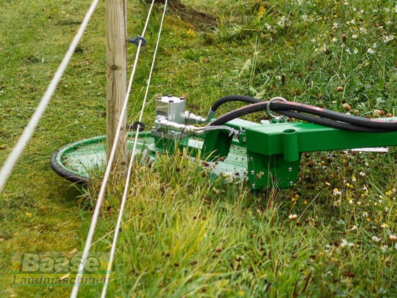 Sonstige Grünlandtechnik & Futtererntetechnik Türe ait Sonstige Kellfri Zaunmäher für den Frontanbau 35-HKKFE, Neumaschine içinde Holthof (resim 7)