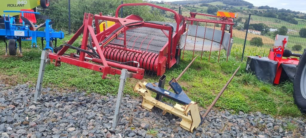 Sonstige Grünlandtechnik & Futtererntetechnik tip Sonstige RETOURNEUR D'ANDAIN, Gebrauchtmaschine in ST MARTIN EN HAUT (Poză 2)