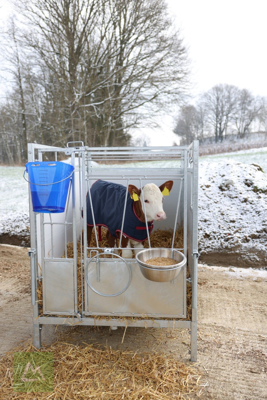 Sonstige Hoftechnik типа Kerbl Kerbl Kälberbox Premium mit schwenkbarem Boden (kostenlose Lieferung), Neumaschine в Weiz (Фотография 20)