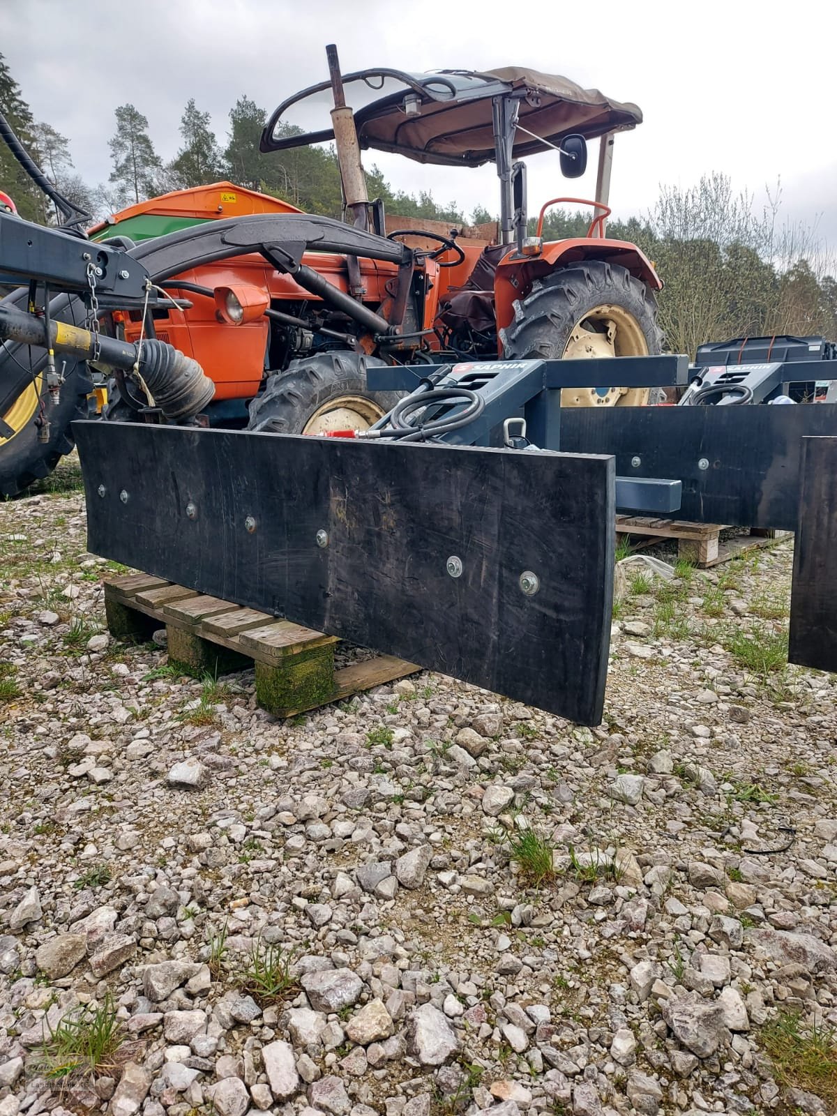 Sonstige Hoftechnik du type Saphir Gummischieber Multi 175, Neumaschine en Pegnitz-Bronn (Photo 1)