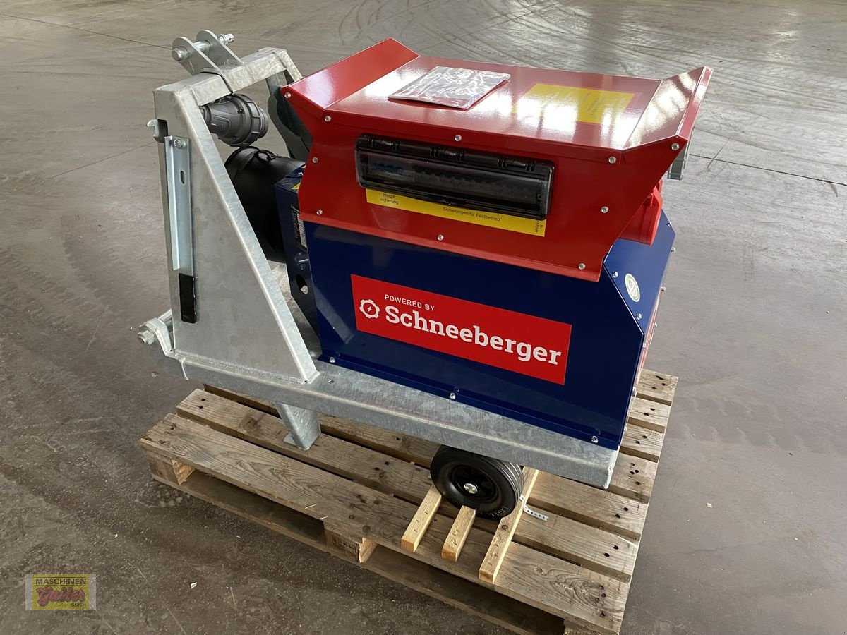 Sonstige Hoftechnik van het type Schneeberger NSG 38-U für 540er Zapfwelle mit 38 kVA, Neumaschine in Kötschach (Foto 10)