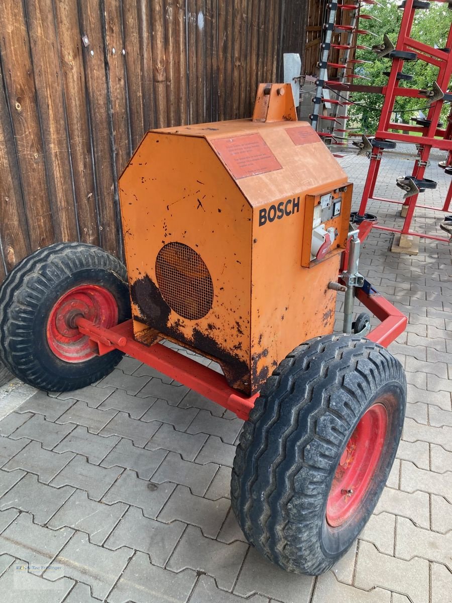 Sonstige Hoftechnik du type Sonstige Aggregat Stromerzeuger Bosch Zapfwelle 24 kVA, Gebrauchtmaschine en Obing (Photo 4)