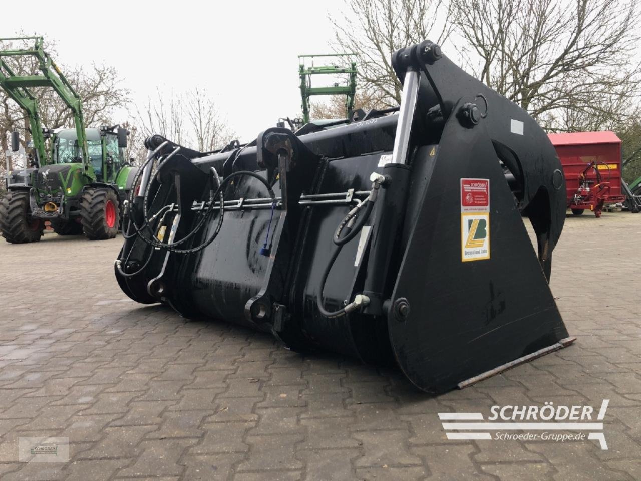 Sonstige Industriemaschinen van het type Bressel & Lade SILAGEBEIßSCHAUFEL S L 2,40 M, Neumaschine in Twistringen (Foto 3)