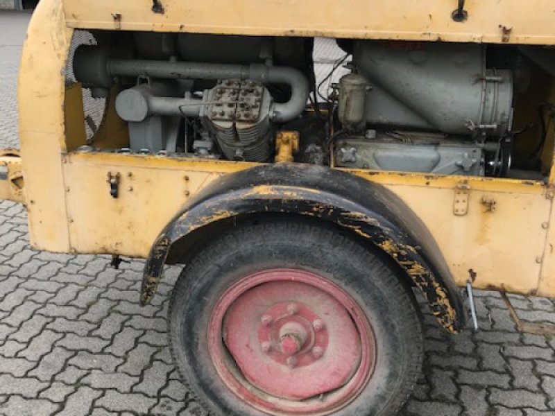 Sonstige Industriemaschinen tip Klöckner Baukompresser mit Deutz Diesel, Gebrauchtmaschine in Kandel (Poză 1)