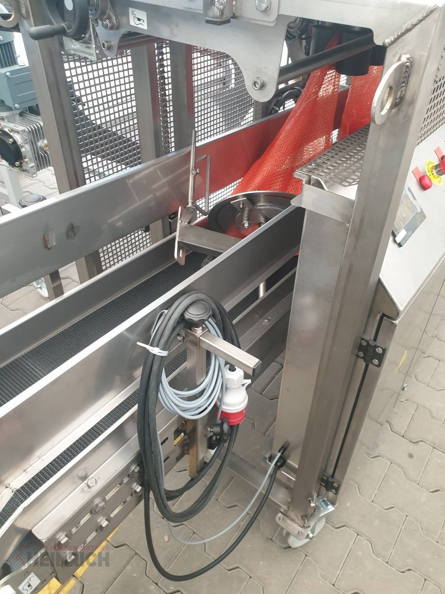 Sonstige Kartoffeltechnik tip KMK Nähautomat, Nähstraße für Kartoffeln, Zwiebeln, Karotten, Fischbein, R1, Neumaschine in Ehekirchen (Poză 18)