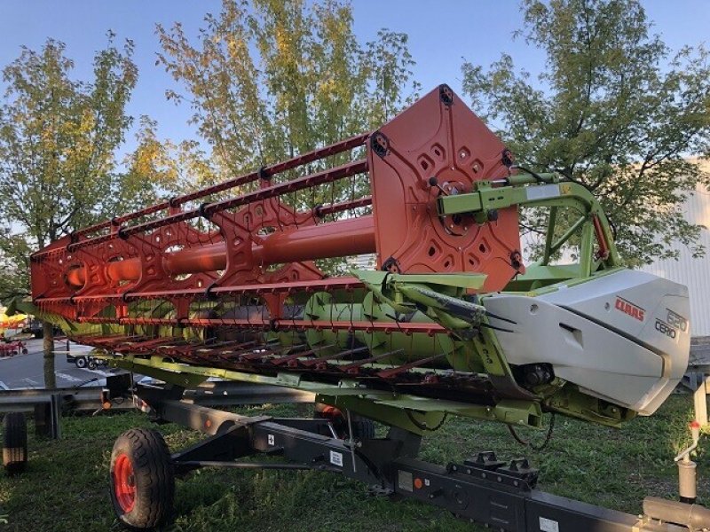 Sonstige Mähdrescherteile от тип CLAAS COUPE CERIO 620, Gebrauchtmaschine в Charnay-lès-macon (Снимка 1)