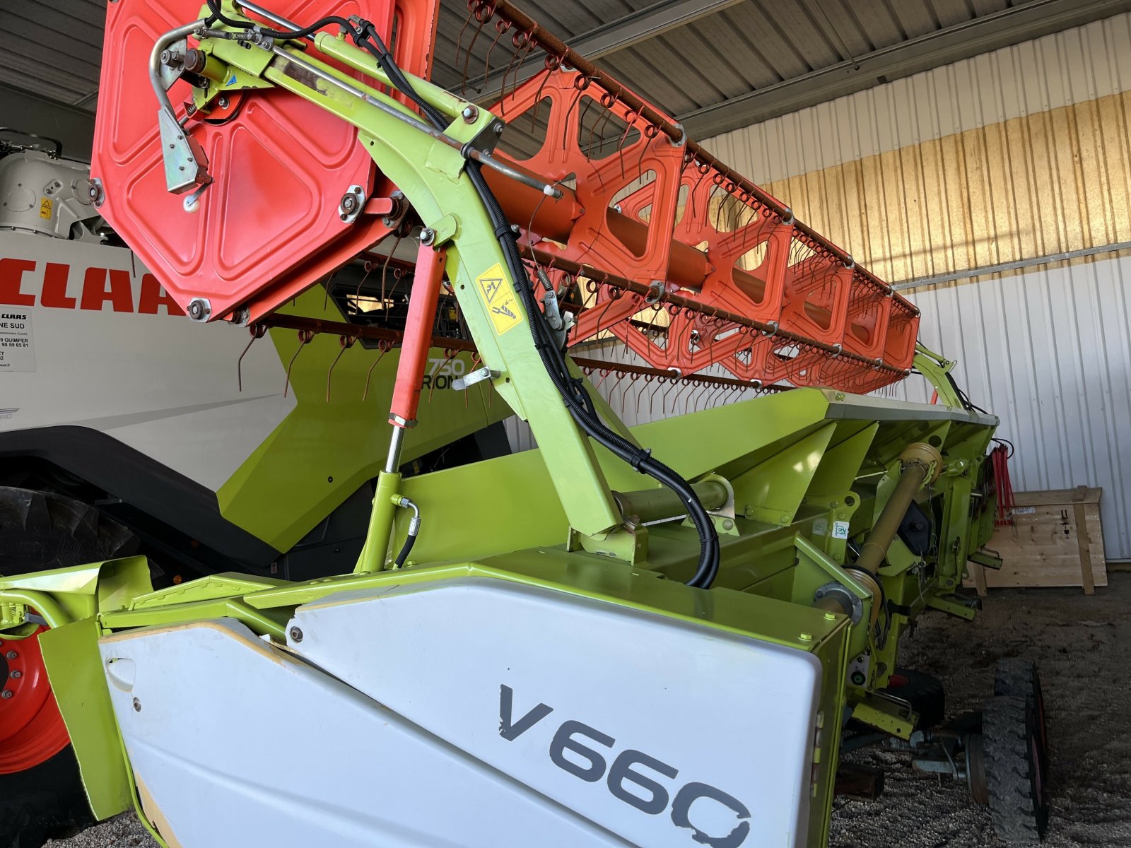 Sonstige Mähdrescherteile du type CLAAS COUPE VARIO 6.60M, Gebrauchtmaschine en PONTIVY (Photo 5)