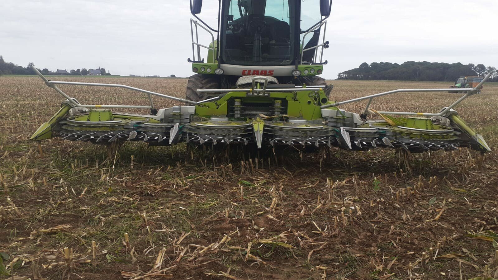 Sonstige Mähdrescherteile типа CLAAS ORBIS 750 3T 10 RANGS, Gebrauchtmaschine в PONTIVY (Фотография 8)