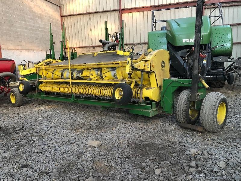 Sonstige Mähdrescherteile Türe ait John Deere 645C, Gebrauchtmaschine içinde VOUZIERS (resim 1)