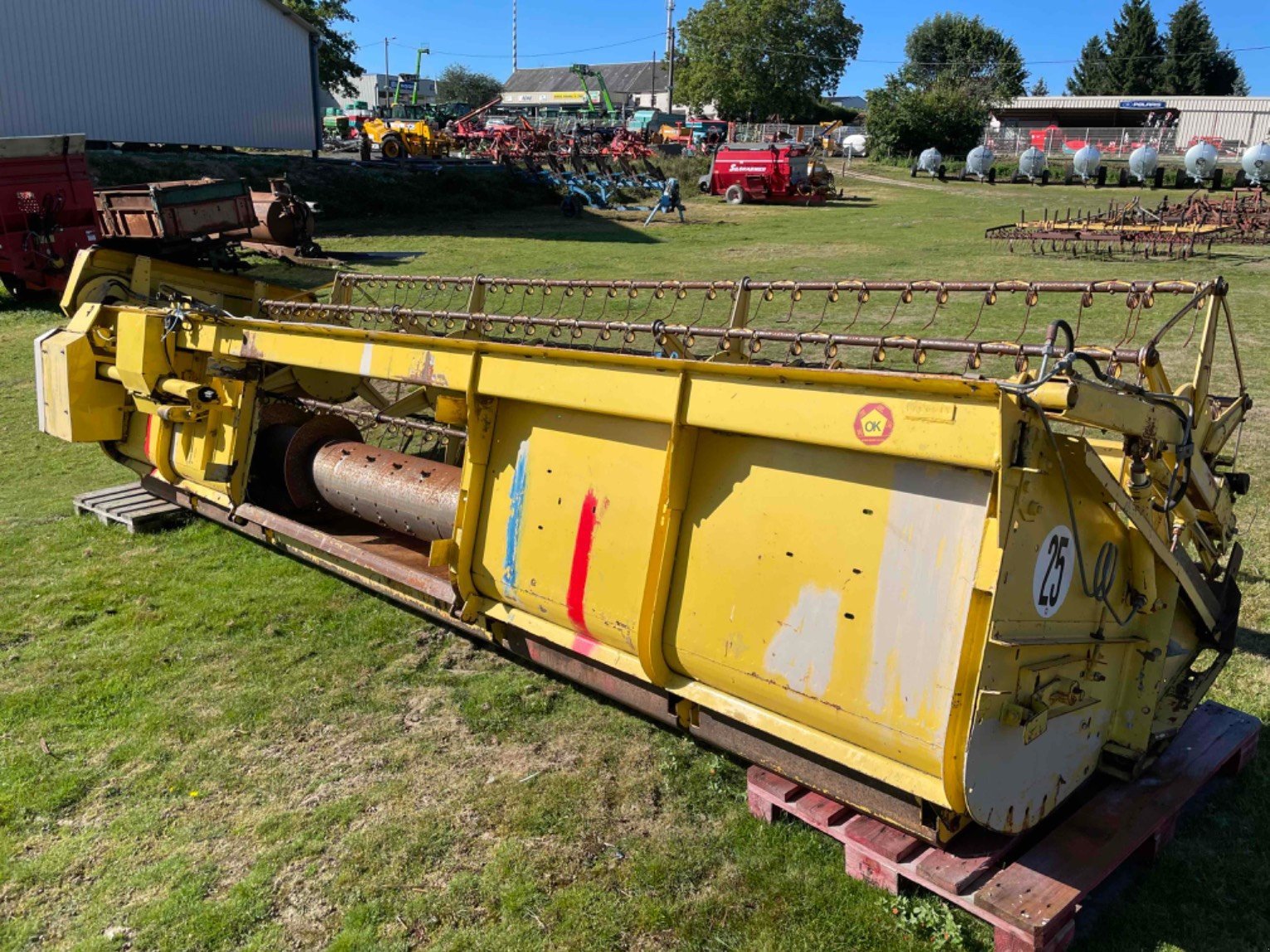 Sonstige Mähdrescherteile typu New Holland Coupe 5m, Gebrauchtmaschine v LA SOUTERRAINE (Obrázek 2)