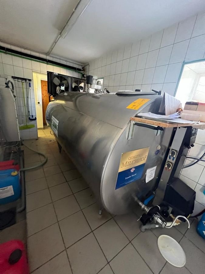 Sonstige Melktechnik & Kühltechnik typu Alfa Laval Kühltank CH2600 m. Reinigung u. Aggregat, Gebrauchtmaschine v St. Peter am Freienstein (Obrázek 1)