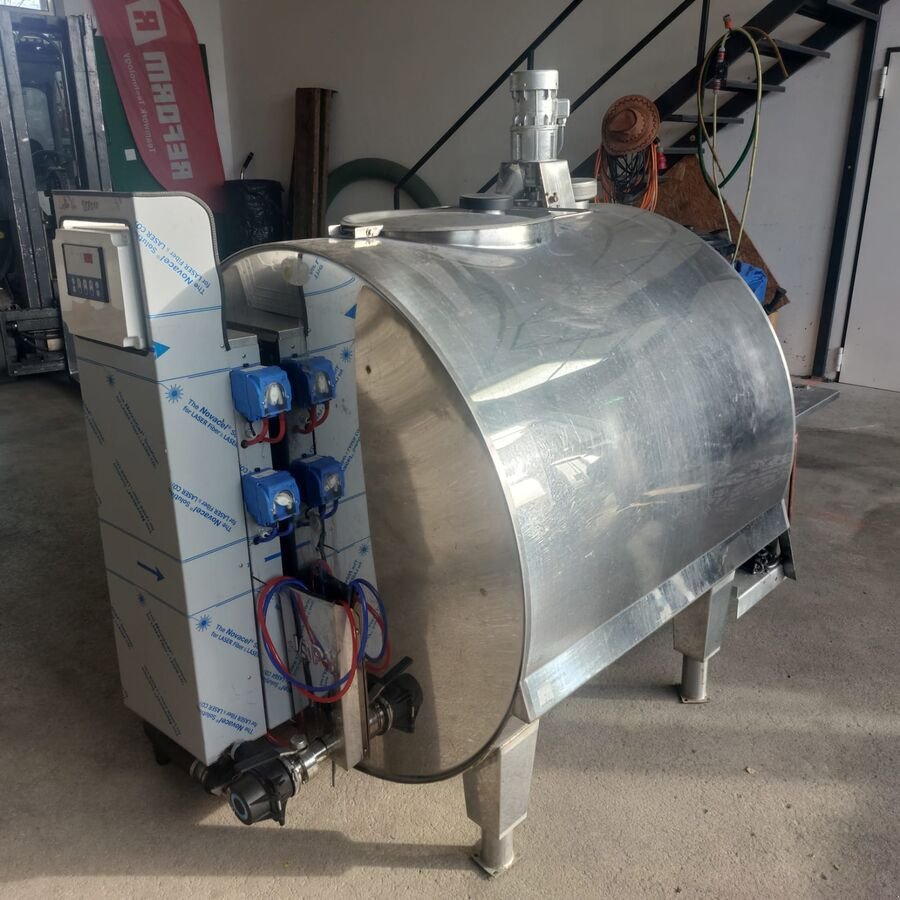 Sonstige Melktechnik & Kühltechnik del tipo Sonstige Milchtank 885 Liter, Gebrauchtmaschine en Bruck (Imagen 1)