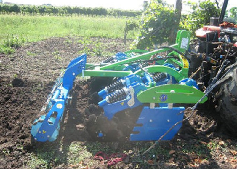 Sonstige Obsttechnik & Weinbautechnik des Typs Conpexim OKUVID hydr. breitenverstellb. Rahmen + Stabwal, Neumaschine in Apetlon (Bild 5)